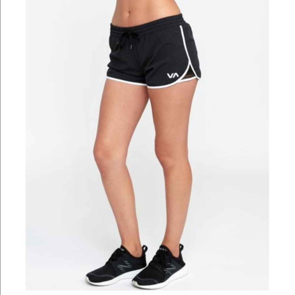 RVCA SPORT SHORT